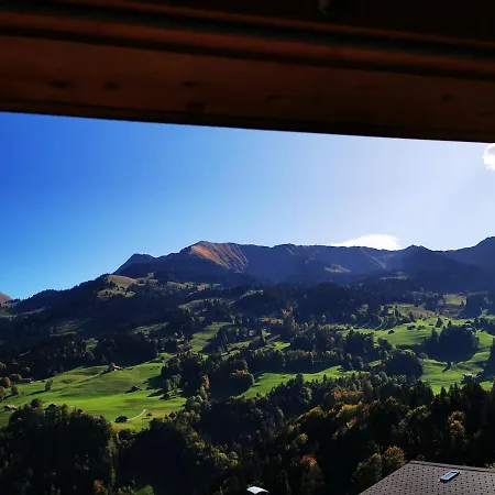 Cozy In Alpendorf, Interlaken Region Apartman *