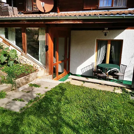 Cozy In Alpendorf, Interlaken Region Apartman
